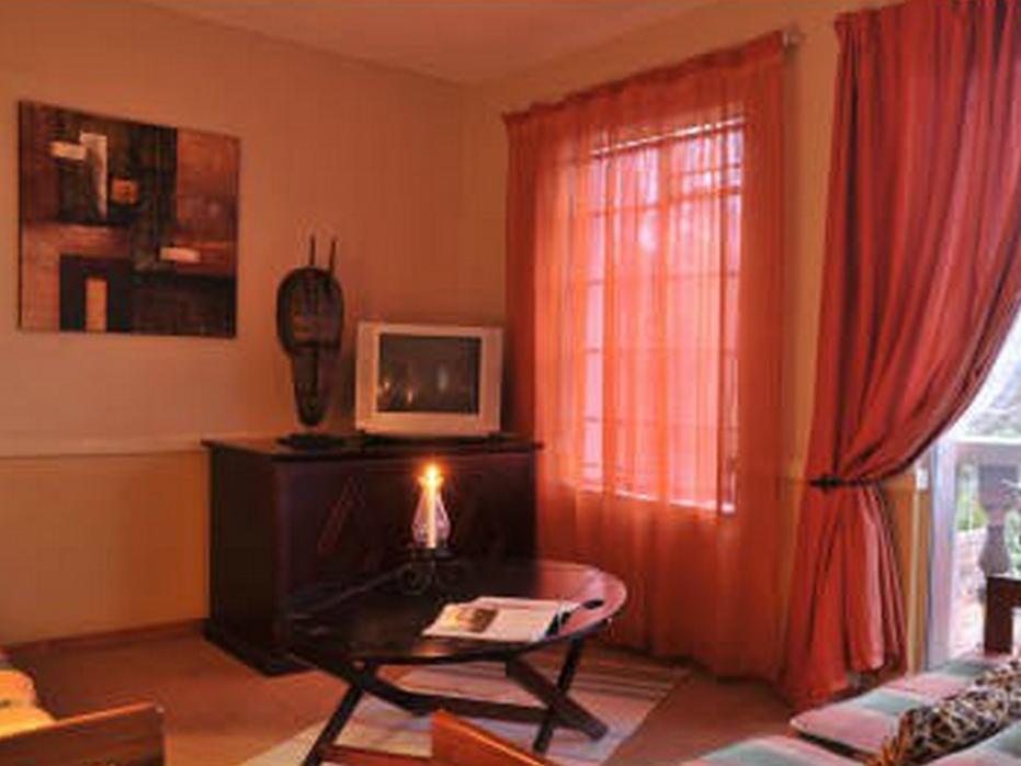Bed and Breakfast Sunset Manor Mbombela Екстер'єр фото